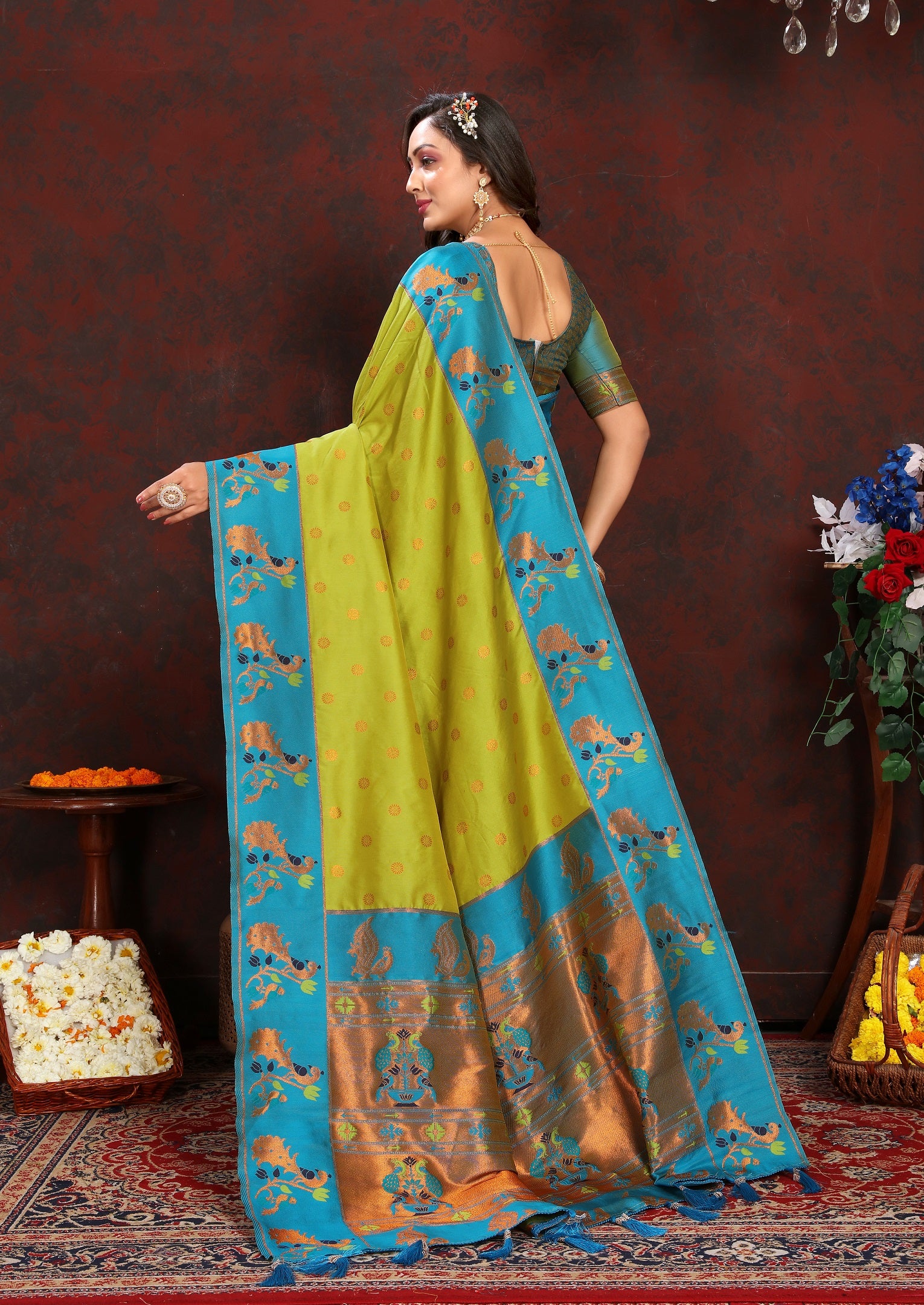 Vedant Vastram Parrot Color Paithani Silk Saree - Parrot - Distacart