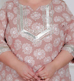 Thumbnail for Miravan Plus Size Women Brown Floral Printed Straight Ethnic Kurta With Palazzo - Distacart