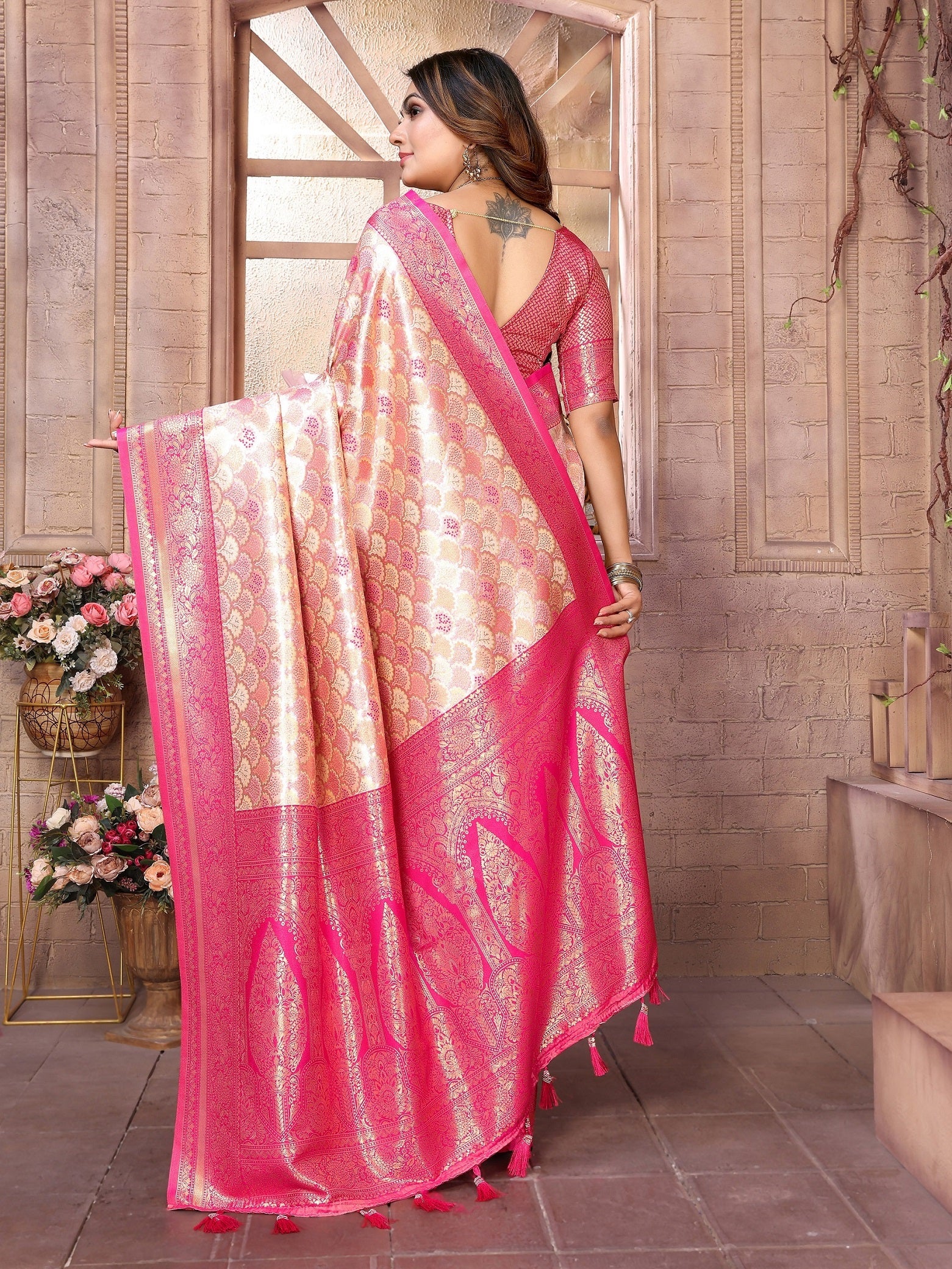 Vedant Vastram Soft Litchi Silk Kanjeevaram Silk Saree - Cream - Distacart