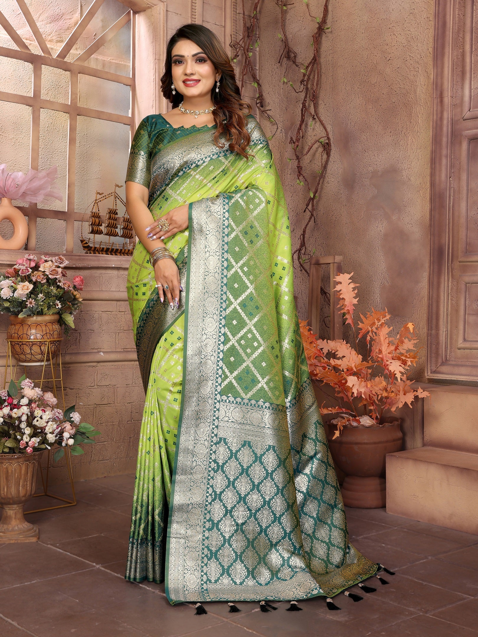 Vedant Vastram Soft Litchi Silk Kanjeevaram Silk Saree - Parrot - Distacart