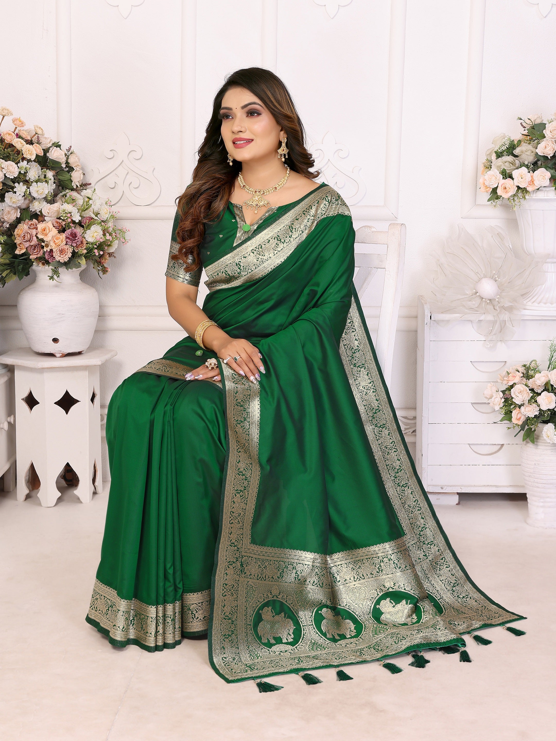 Vedant Vastram Soft Litchi Silk Banarasi Silk Saree - Green - Distacart