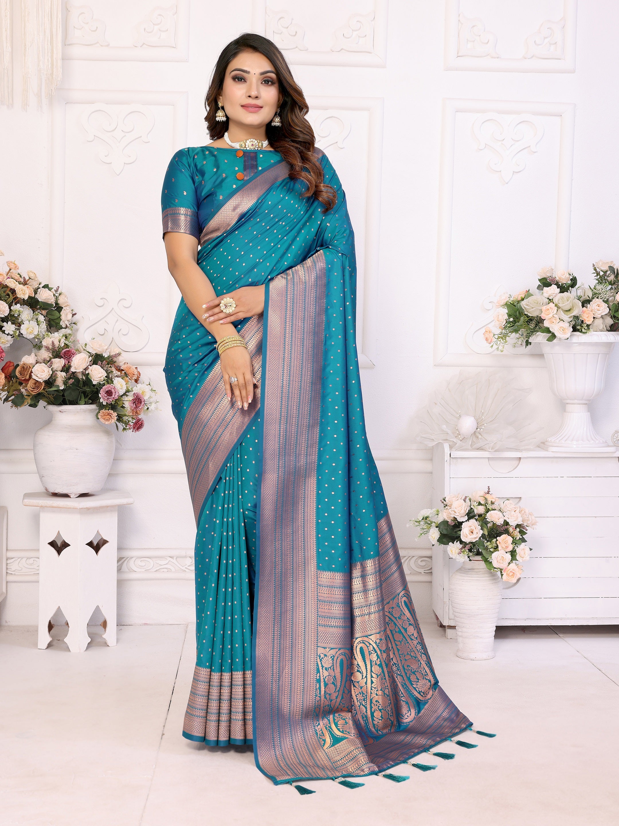 Vedant Vastram Soft Litchi Silk Banarasi Silk Saree - Rama - Distacart