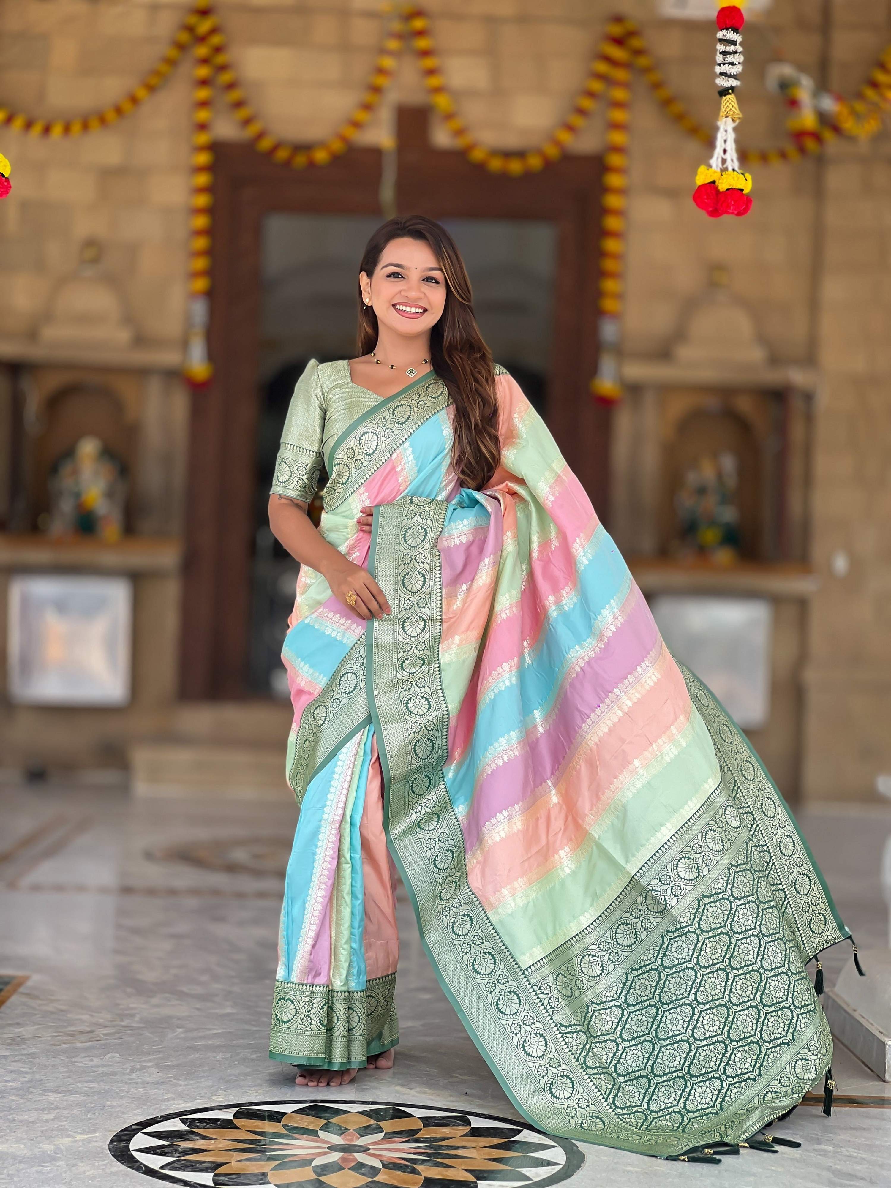 Vedant Vastram Soft Litchi Silk Fancy Jacquard Bollywood Saree - Green - Dista