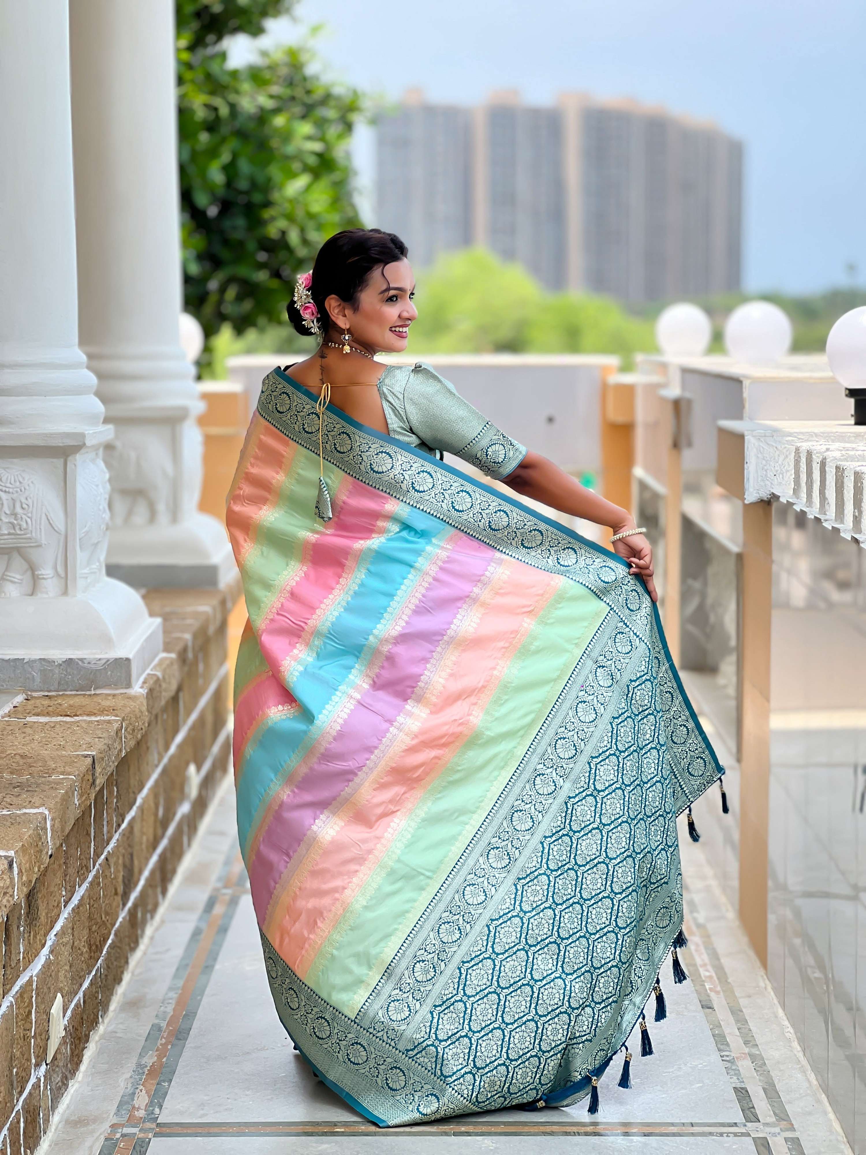 Vedant Vastram Soft Litchi Silk Fancy Jacquard Bollywood Saree - Morpich - Dista