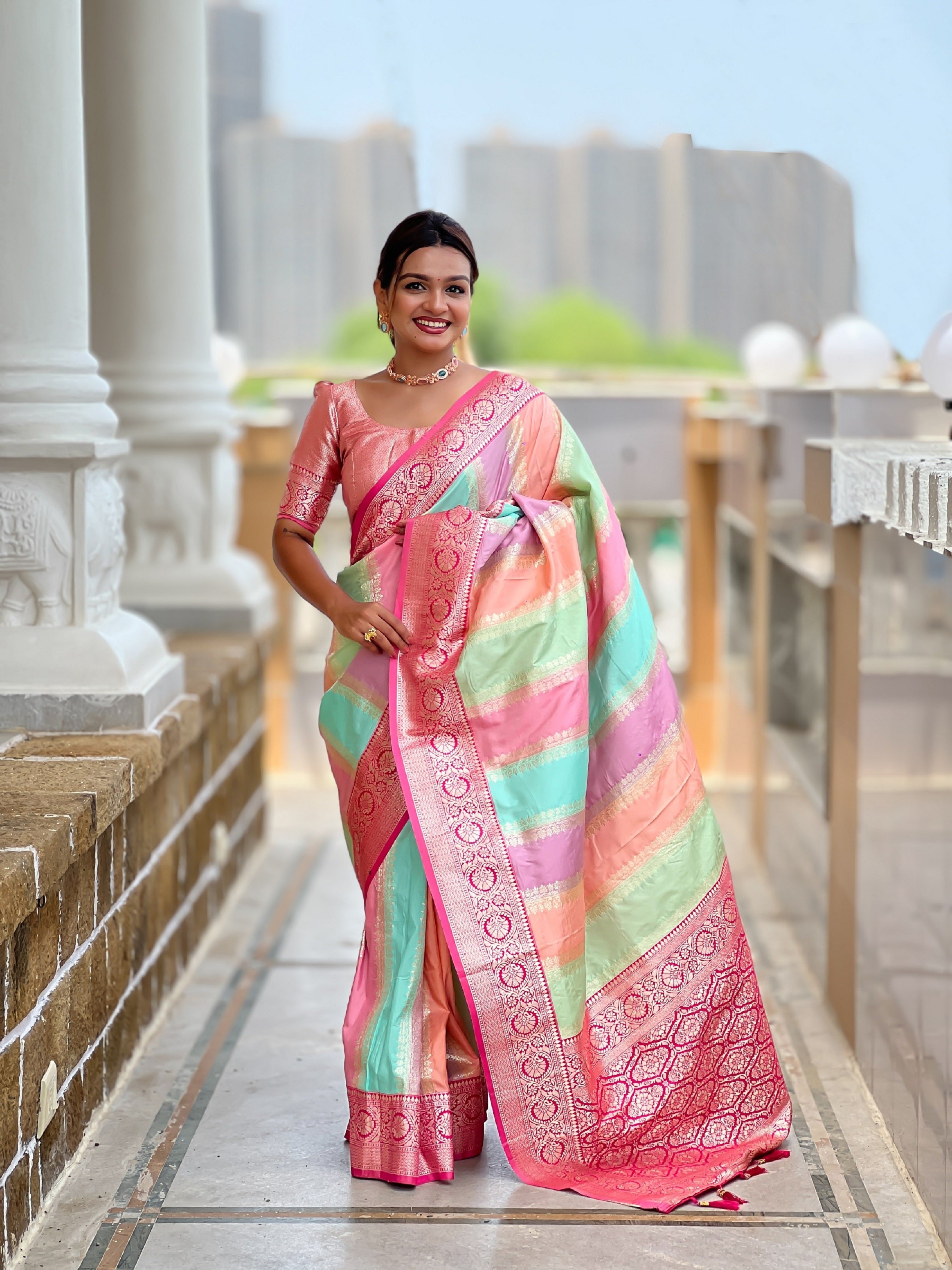 Vedant Vastram Soft Litchi Silk Fancy Jacquard Bollywood Saree - Pink - Dista