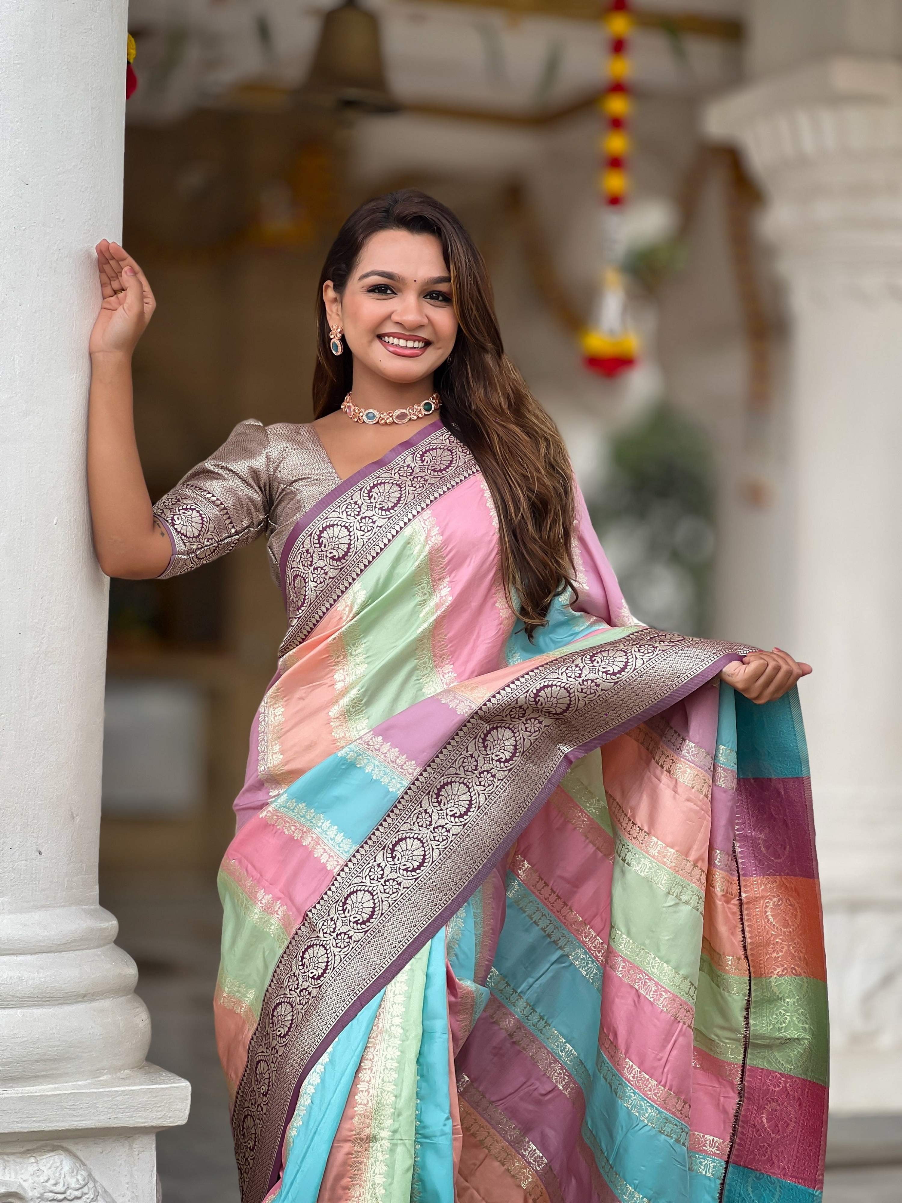 Vedant Vastram Soft Litchi Silk Fancy Jacquard Bollywood Saree - Wine - Dista