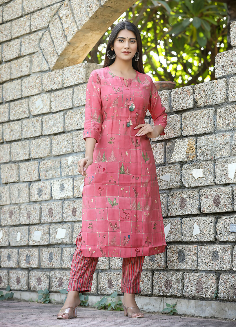Kaajh Women's Pink Floral Printed Modal Silk Kurta Pant Set - Distacart