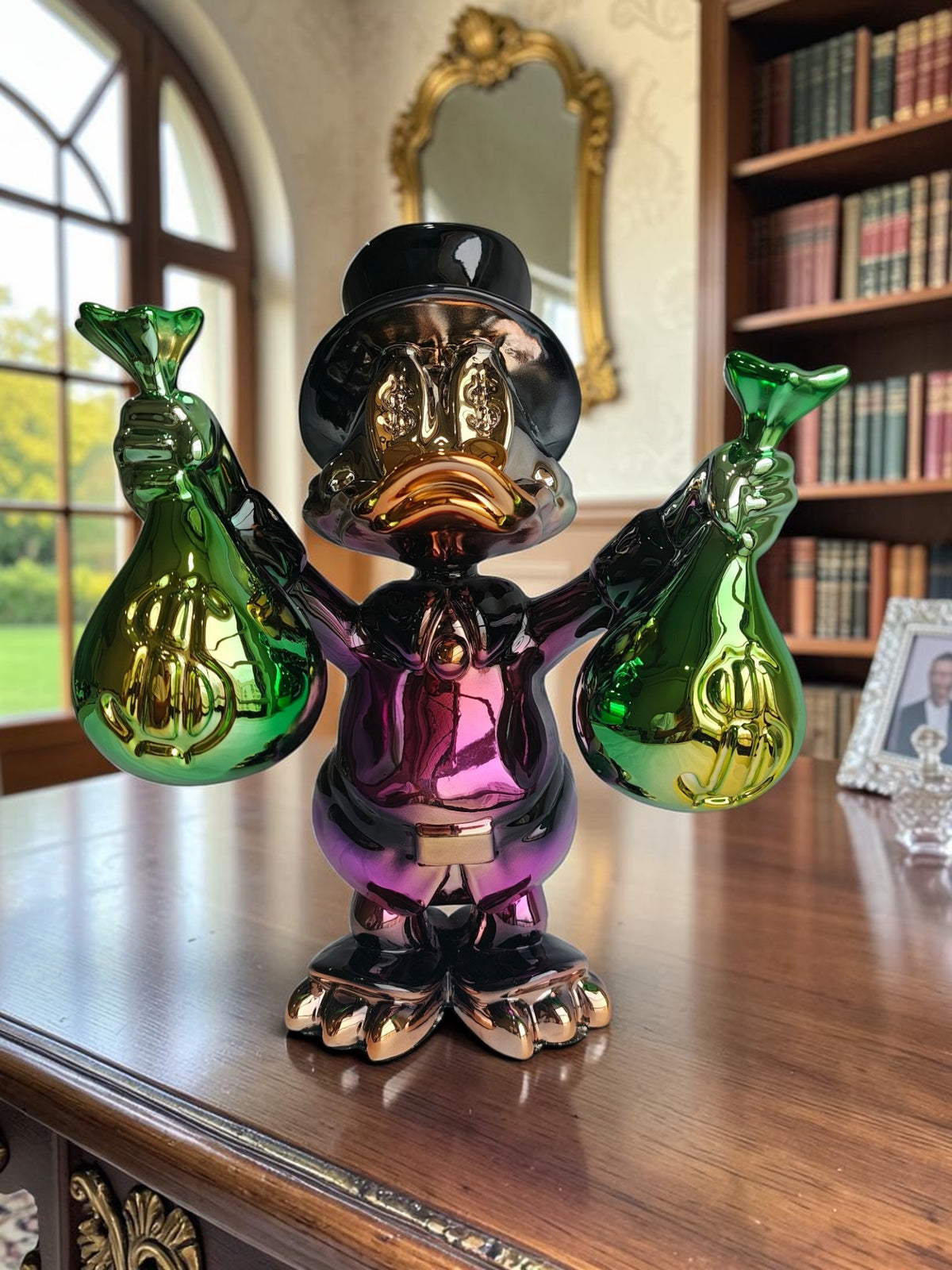 Sun Mun Decors Billionaire Duck Table Decor Figurine