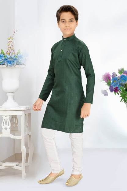 Neera Trendz Green Cotton Blend Lining Work Kid's Kurta With Pyjama - Dista
