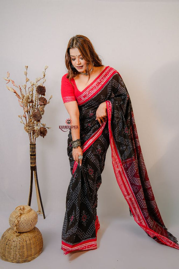 khanduapata Black & Red Star Design Cotton Saree For Women