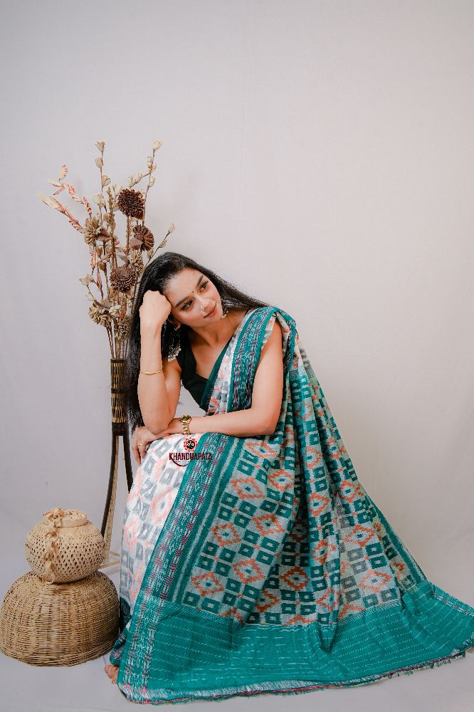 khanduapata White Special Box Design Cotton Saree For Women