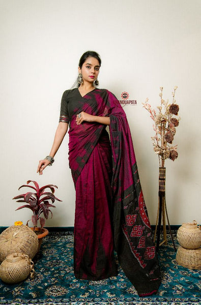 khanduapata Deep Red Plain Cotton Saree For Women