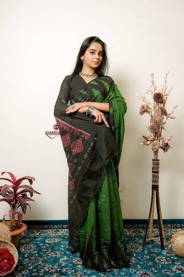 khanduapata Meadow Green Plain Cotton Saree For Women