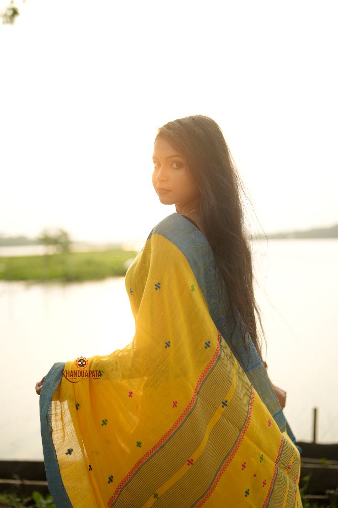 khanduapata Yellow and Soft Blue Colourful Dot Pattern Cotton Saree For Women