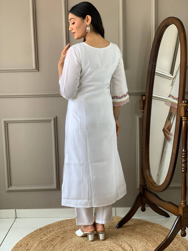 The52 Women White Chanderi Embroidered Kurta Pant Dupatta Set