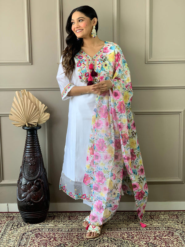 The52 Women White Chanderi Embroidered Kurta Pant Dupatta Set