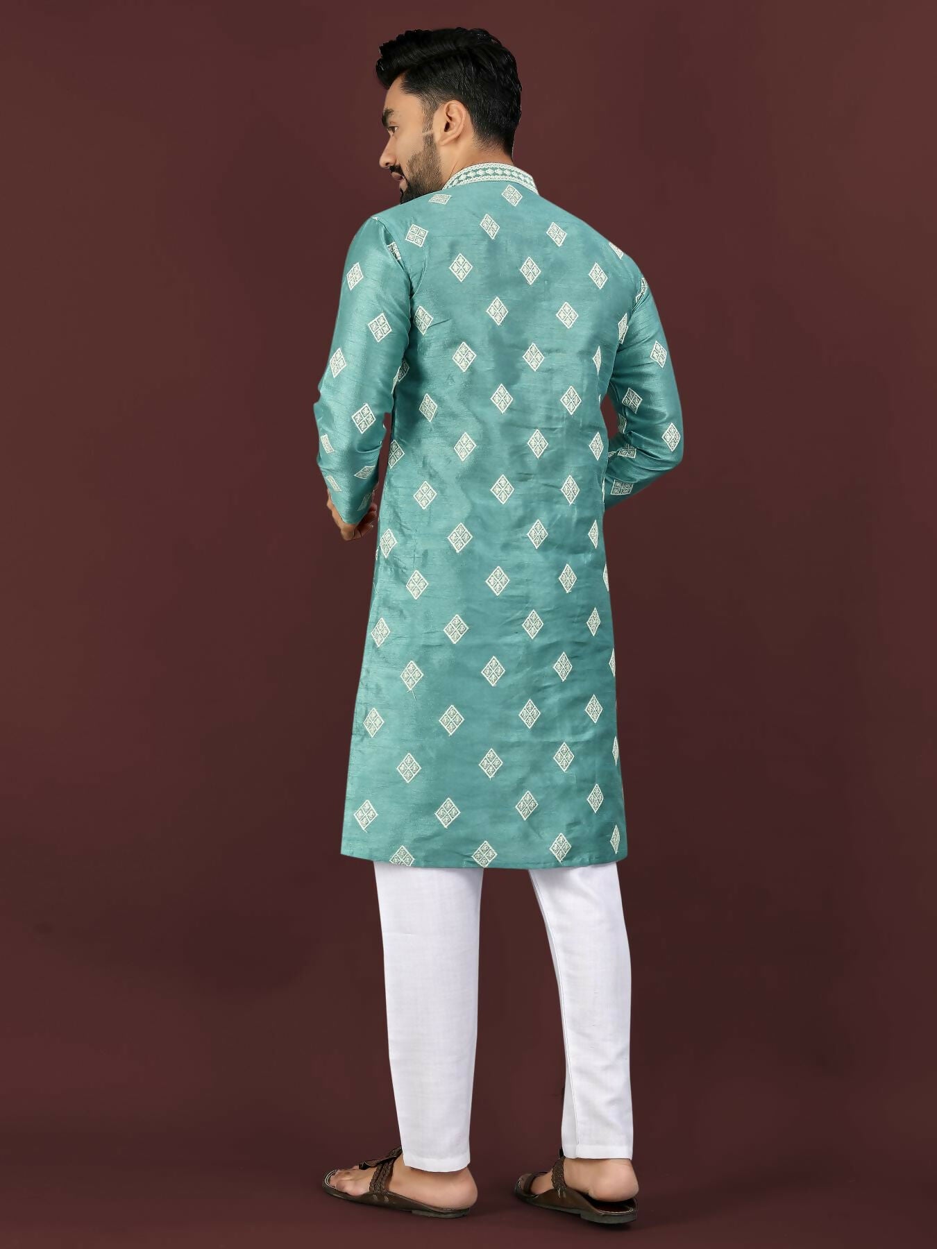 Anaita Blue Embroidered Silk Straight Kurta - Distacart