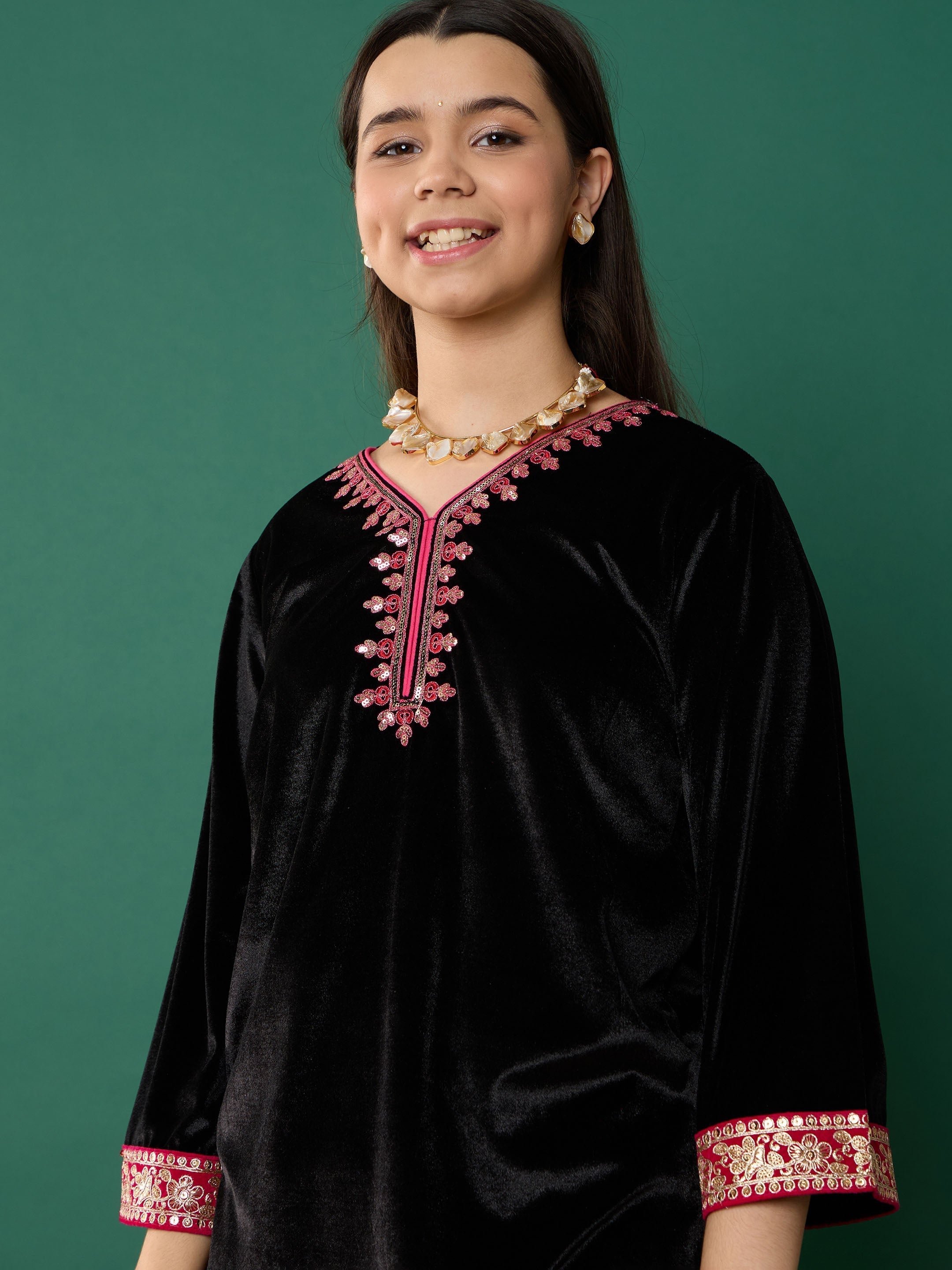 Lyush Girl Black Velvet Contrast Embroidered Short Kurta - Distacart