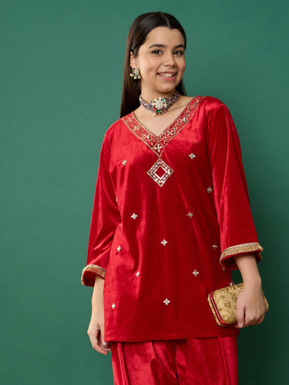 Lyush Girl Red Velvet Embroidered V-Neck Short Kurta - Distacart