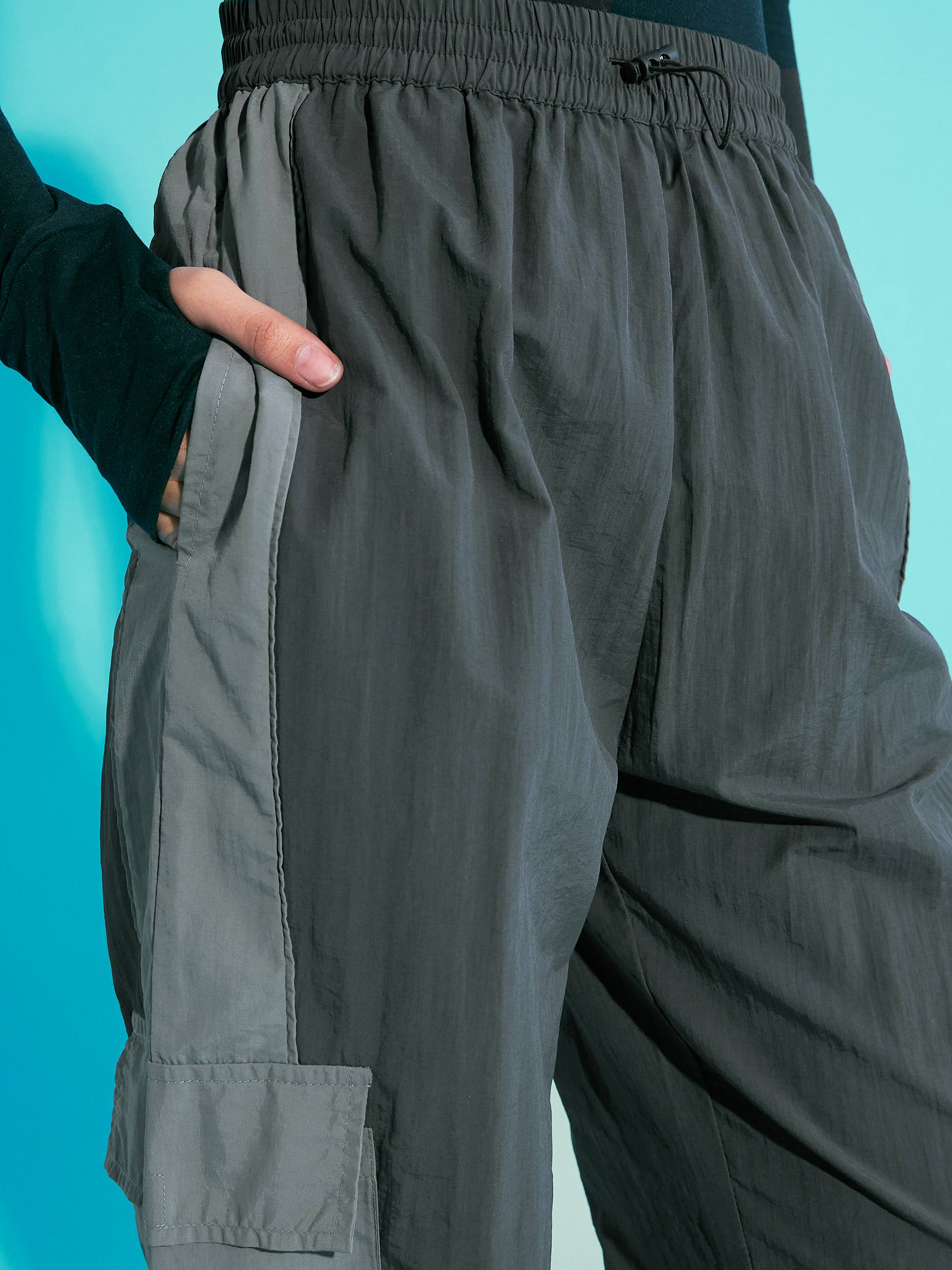 Lyush Girls Dark Grey Contrast Pocket Cargo Parachute Pants - Distacart