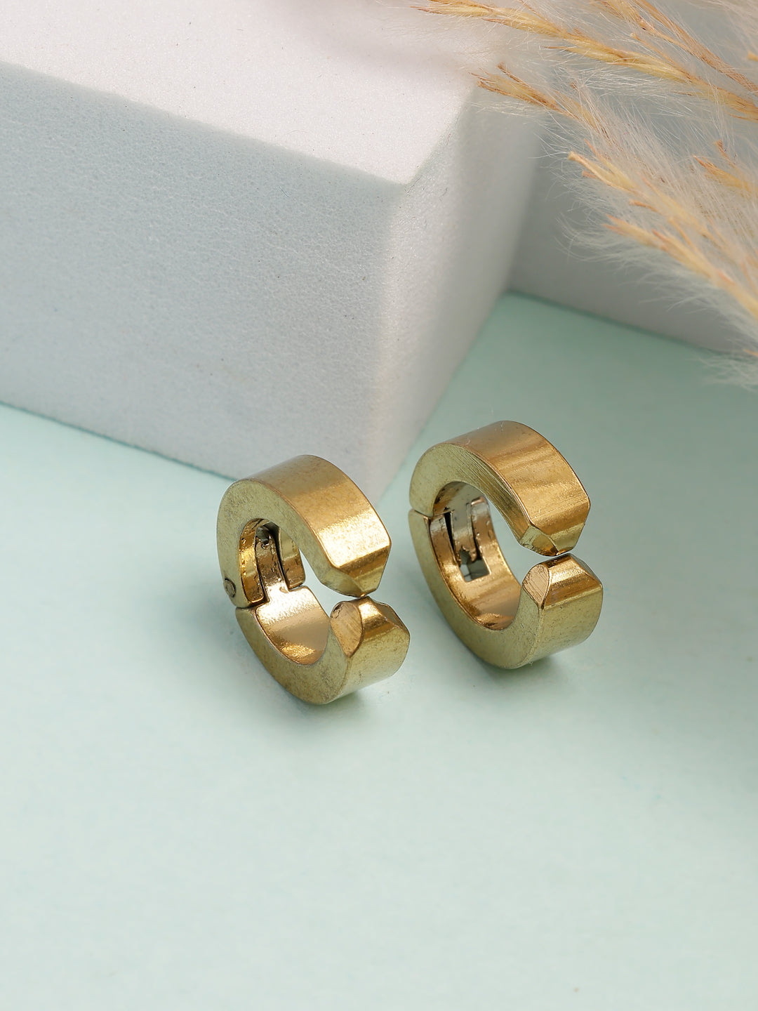 NVR Men's Gold-Polished Contemporary Hoop Earrings - Distacart