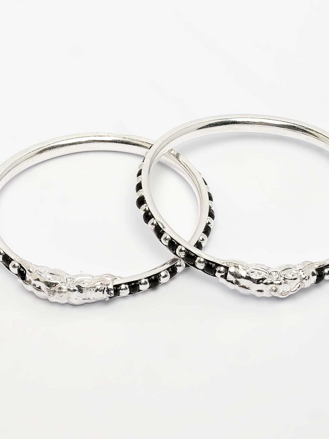 NVR Kids Pair of 4 Rhodium-Plated Artificial Beads Nazariya Kada Bracelet