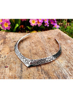 Thumbnail for NVR Women's Handmade Silver-Plated Oxidized Collar Choker Necklace - Distacart