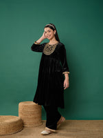 Thumbnail for Lyush Girl Black Velvet Embroidered Kurta With Pants - Distacart