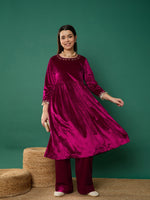 Thumbnail for Lyush Girl Fuchsia Velvet Embroidered Gathered Kurta With Pants - Distacart