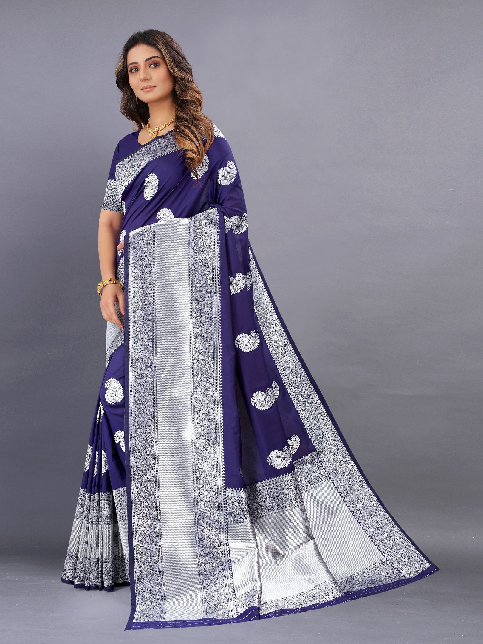 Vedant Vastram Soft Litchi Silk Banarasi Silk Saree - Navy - Distacart