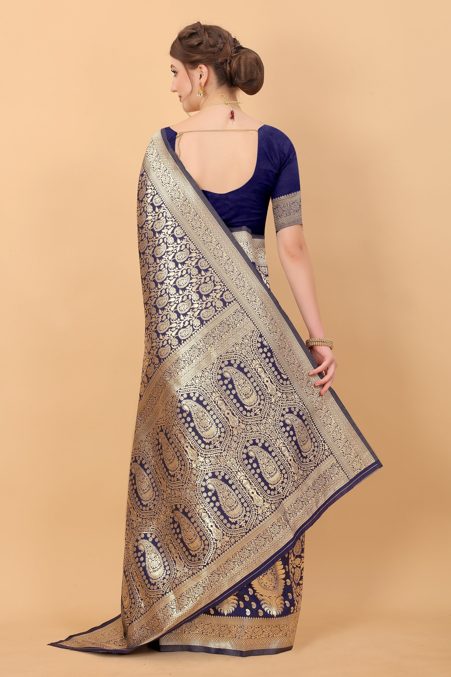 Vedant Vastram Soft Litchi Silk Kanjeevaram Saree - Navy - Distacart