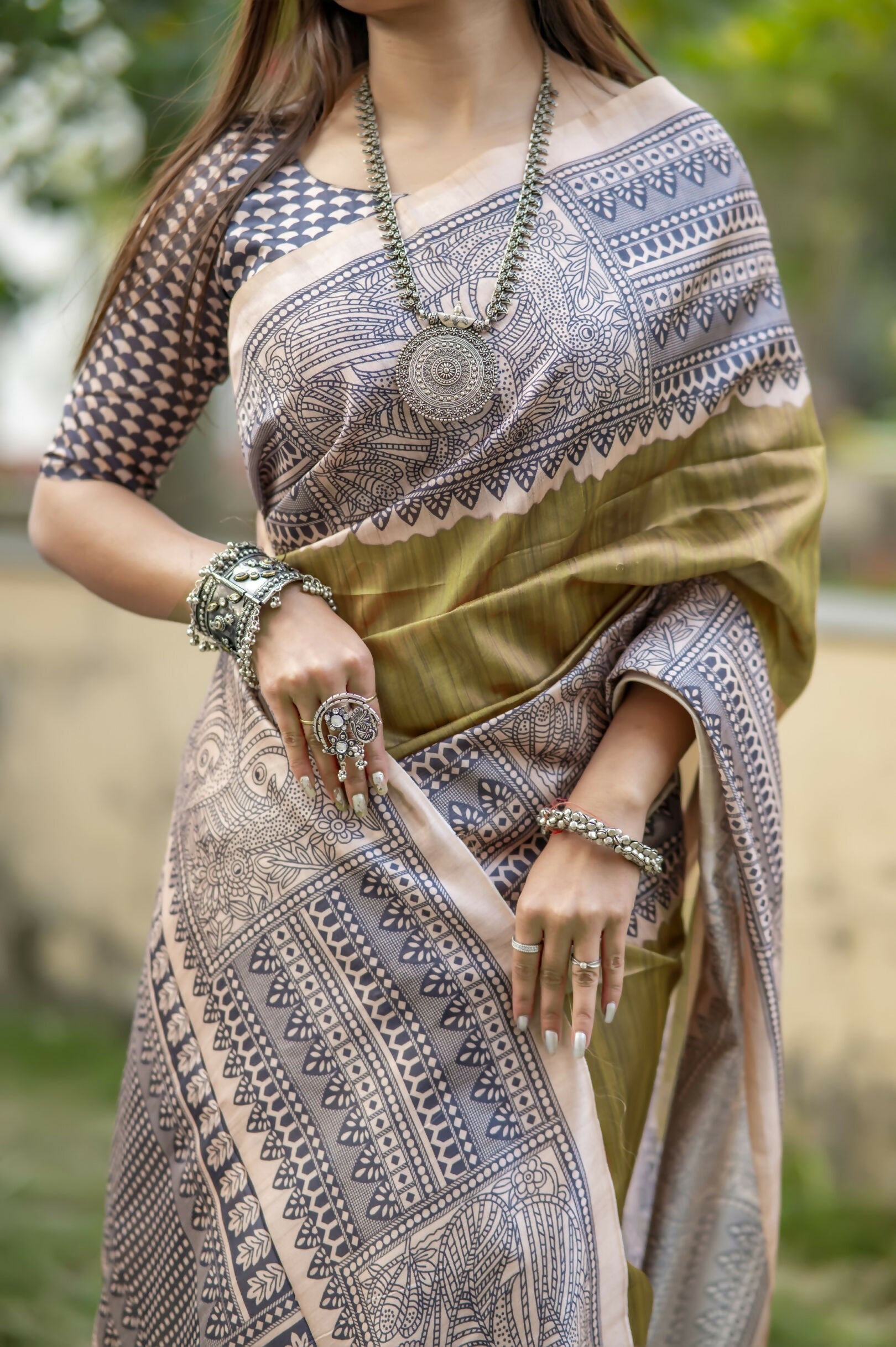 Vishnu Weaves Women's Mahendi Soft Tussar Silk Saree with Blouse - Distacart