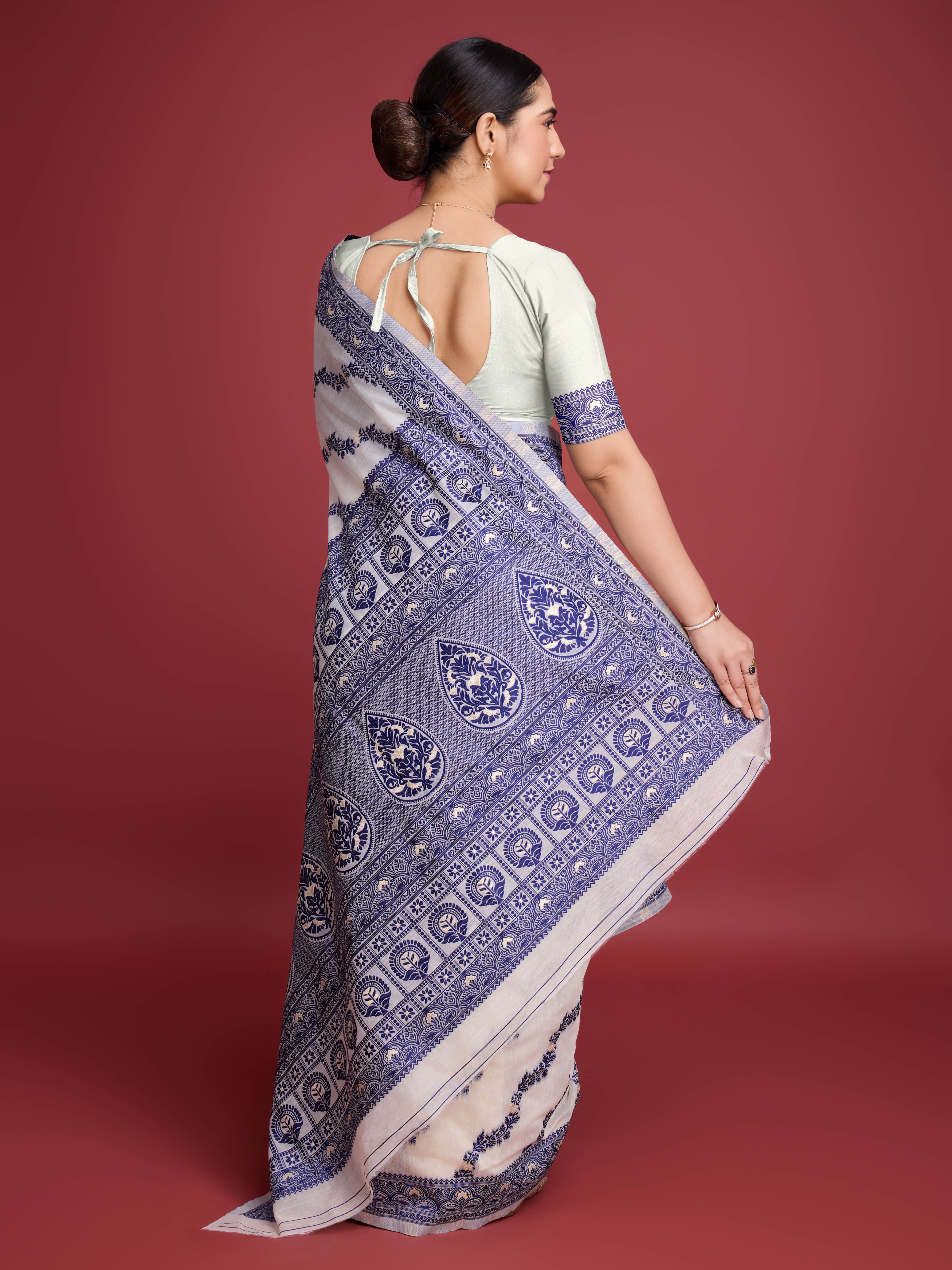 Vedant Vastram Dhakai Jamdani Cotton Saree - Navy - Distacart