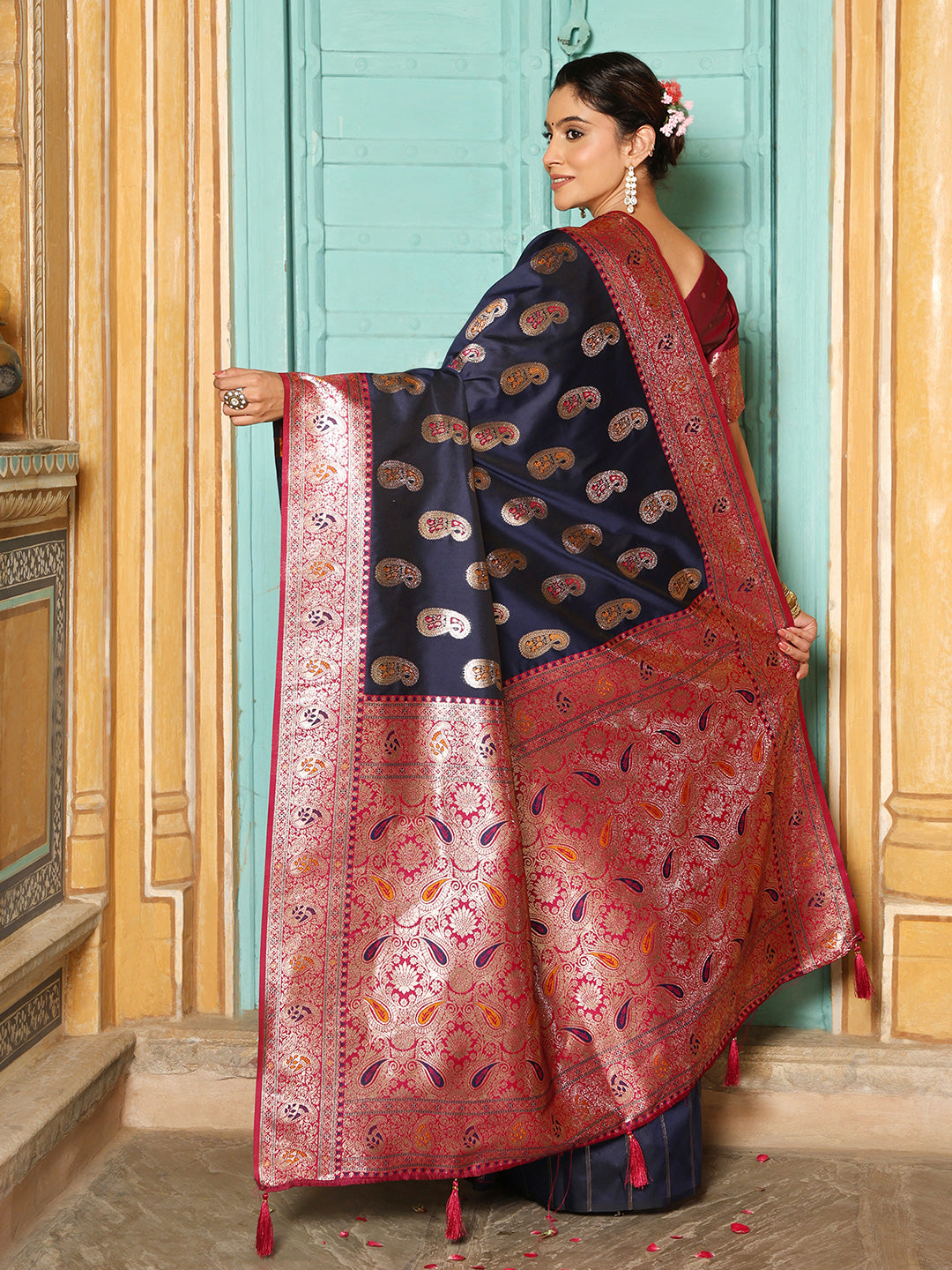 Anaita Navy Silk Woven Saree With Blouse - Distacart