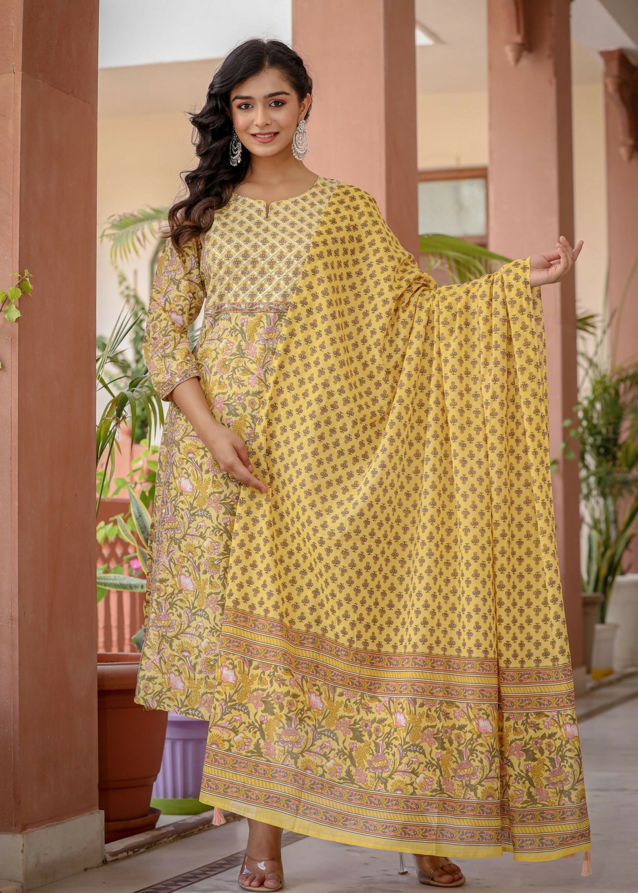 Kaajh Women's Yellow Floral Embroidered Cotton Kurta Pant Set With Dupatta - Distacart