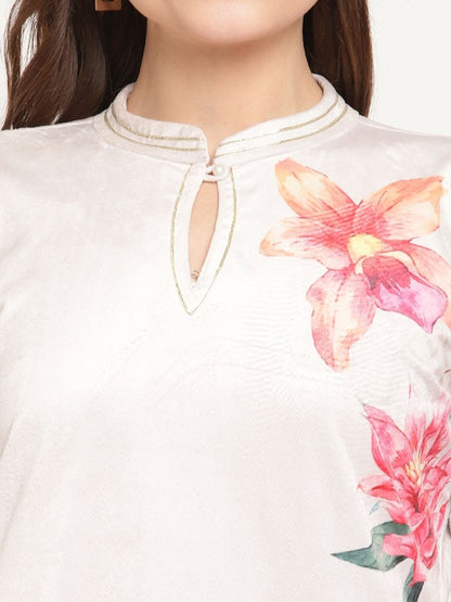 Ahalyaa Women Beige Velvet Digital Print Kurta