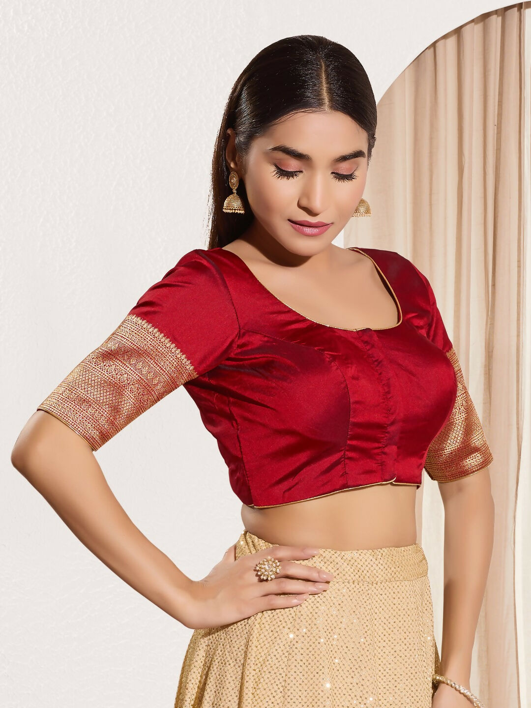 Joban Fashion Maroon Taffeta Silk Padded Blouse With Round Neck Elbow Sleeves