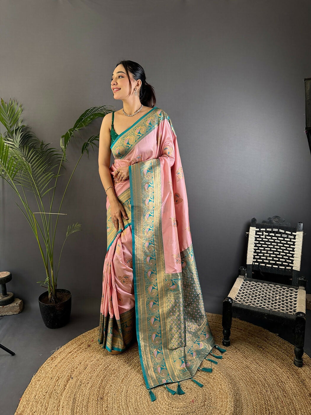 Joban Fashion Banarasi Baby Pink Woven Soft Silk Saree