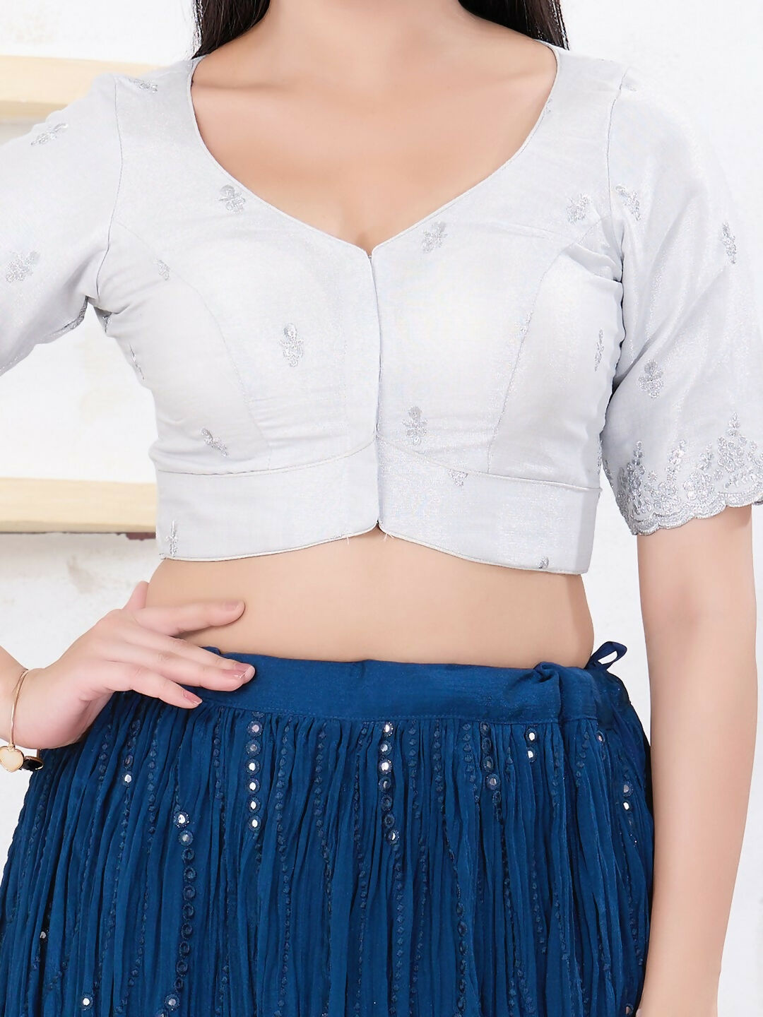 Joban Fashion Silver Shimmer Elbow Sleeveless Front Open Blouse