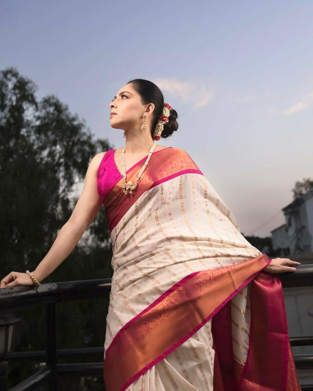 Preksha Creation Women Banarasi Red Saree With Zari Work - Distacart