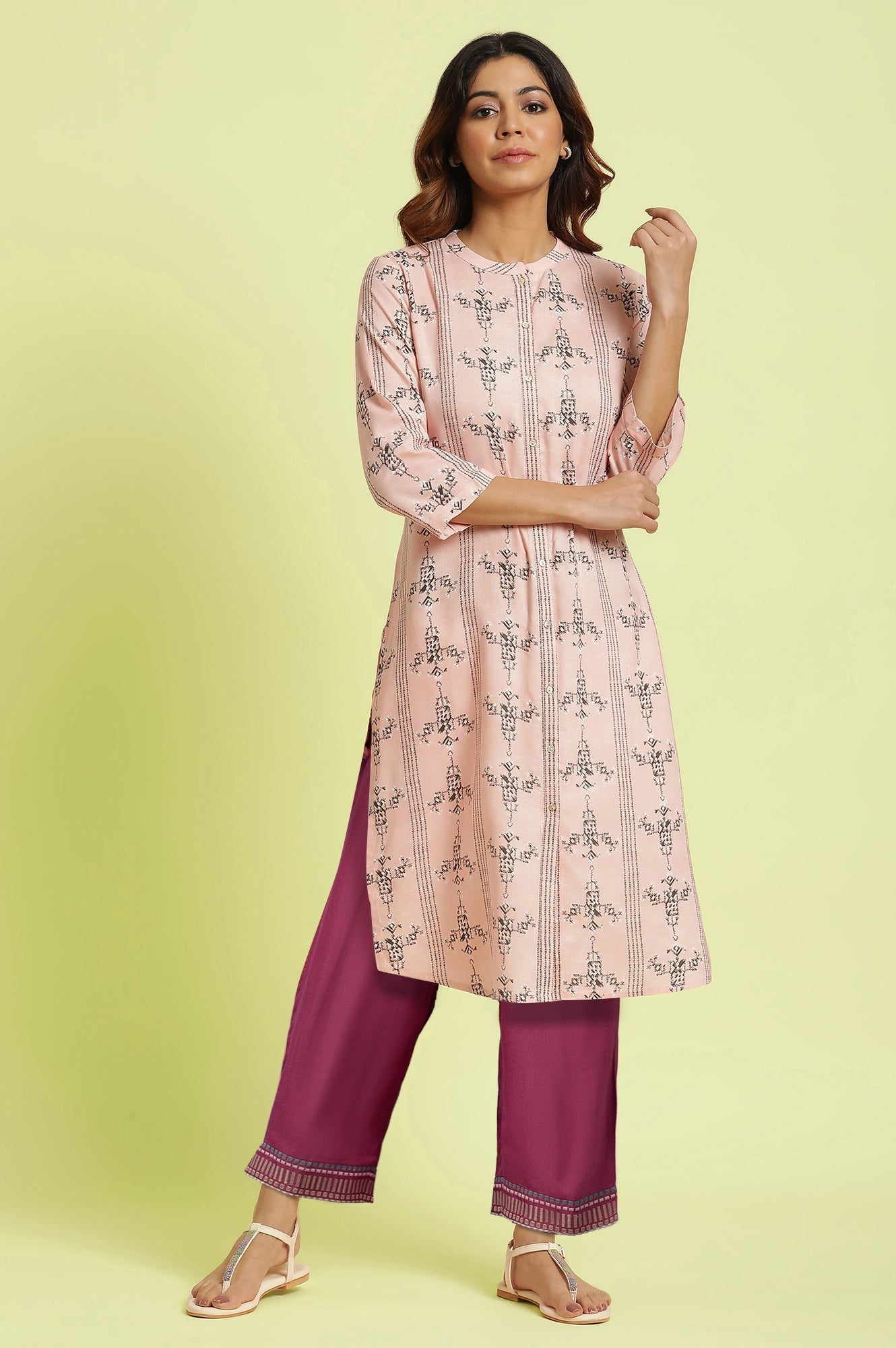 https://cdn.shopify.com/s/files/1/0722/3148/5636/files/ONVWS61858-217015.jpg?v=1760499049
