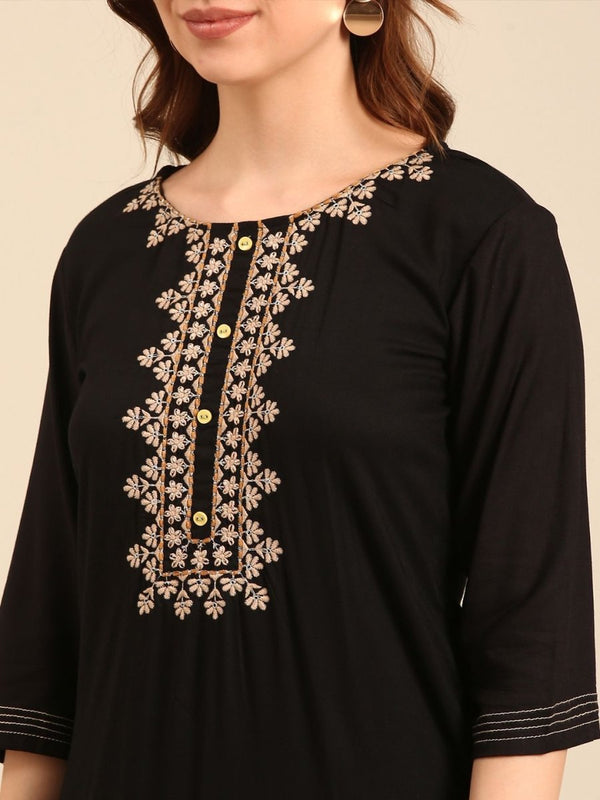 Anouk Floral Embroidered Round Neck Pure Cotton Straight Kurta