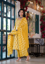 Thumbnail for Lace Embroidered & Printed Kurta With Pant & Dupatta, Multicolor - Hiral Fashion - Dista