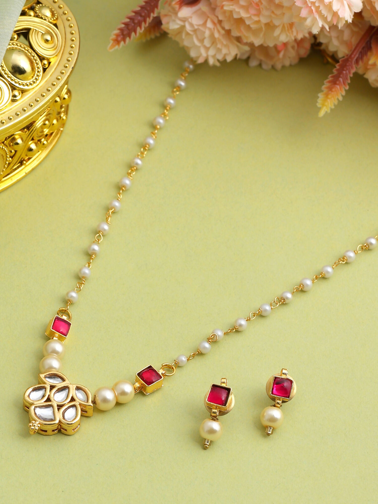 Ruby Raang Rani Pearl Haar Set