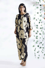 Thumbnail for Breathables Black Floral Cotton Kurta & Pant Co-Ord Set - Dista