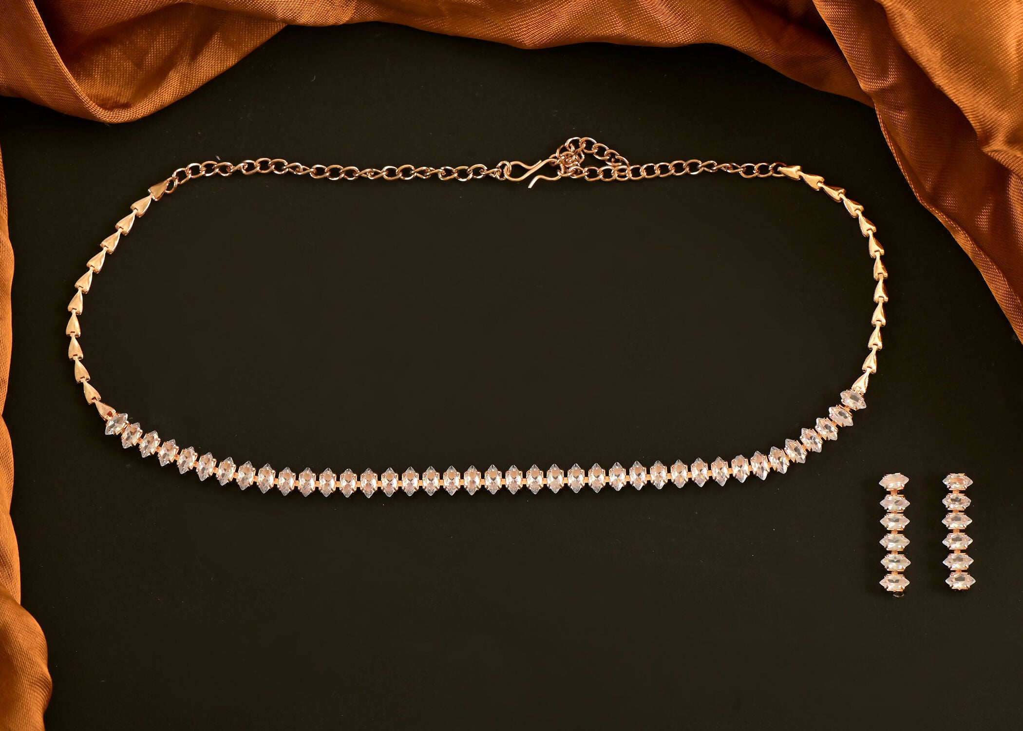 Joban Fashion Women Golden White Ad Necklace Set With Earrings