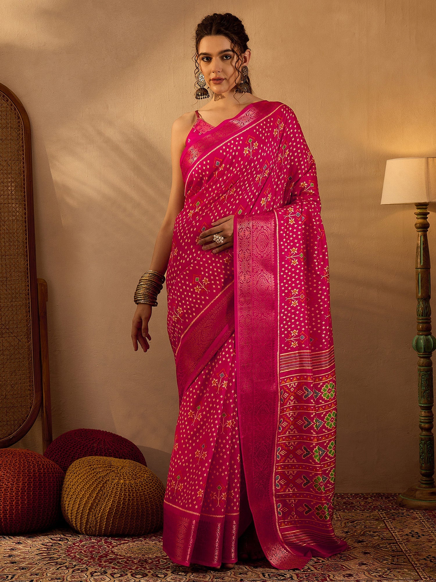 NOZ2TOZ Women's Silk Blend Pink Printed Designer Saree With Blouse Piece - Distacart