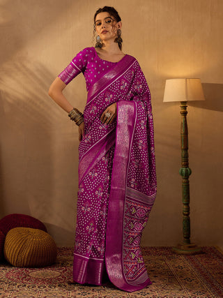 NOZ2TOZ Women's Silk Blend Magenta Printed Designer Saree With Blouse Piece - Distacart