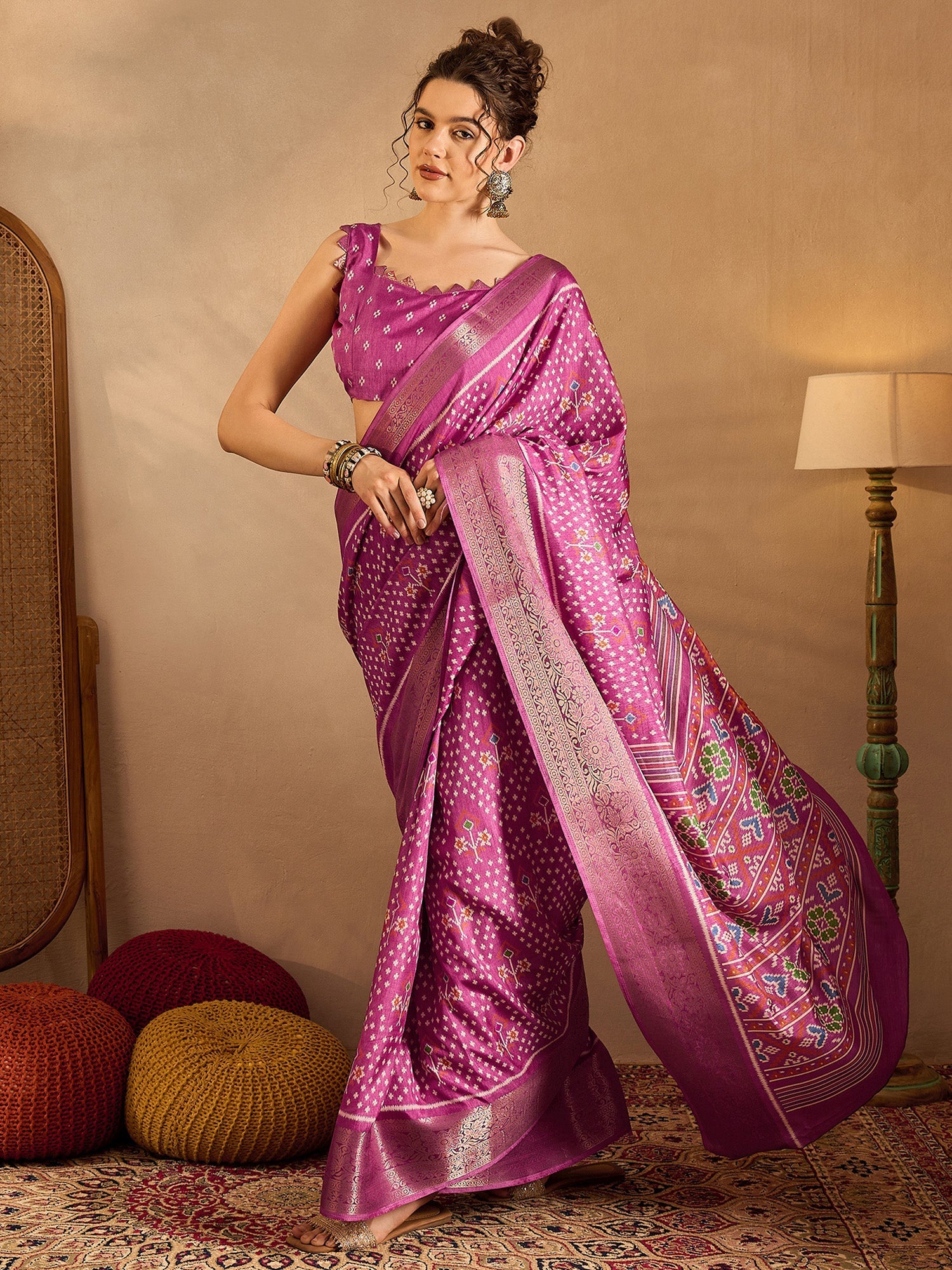 NOZ2TOZ Women's Silk Blend Pink Printed Designer Saree With Blouse Piece - Distacart