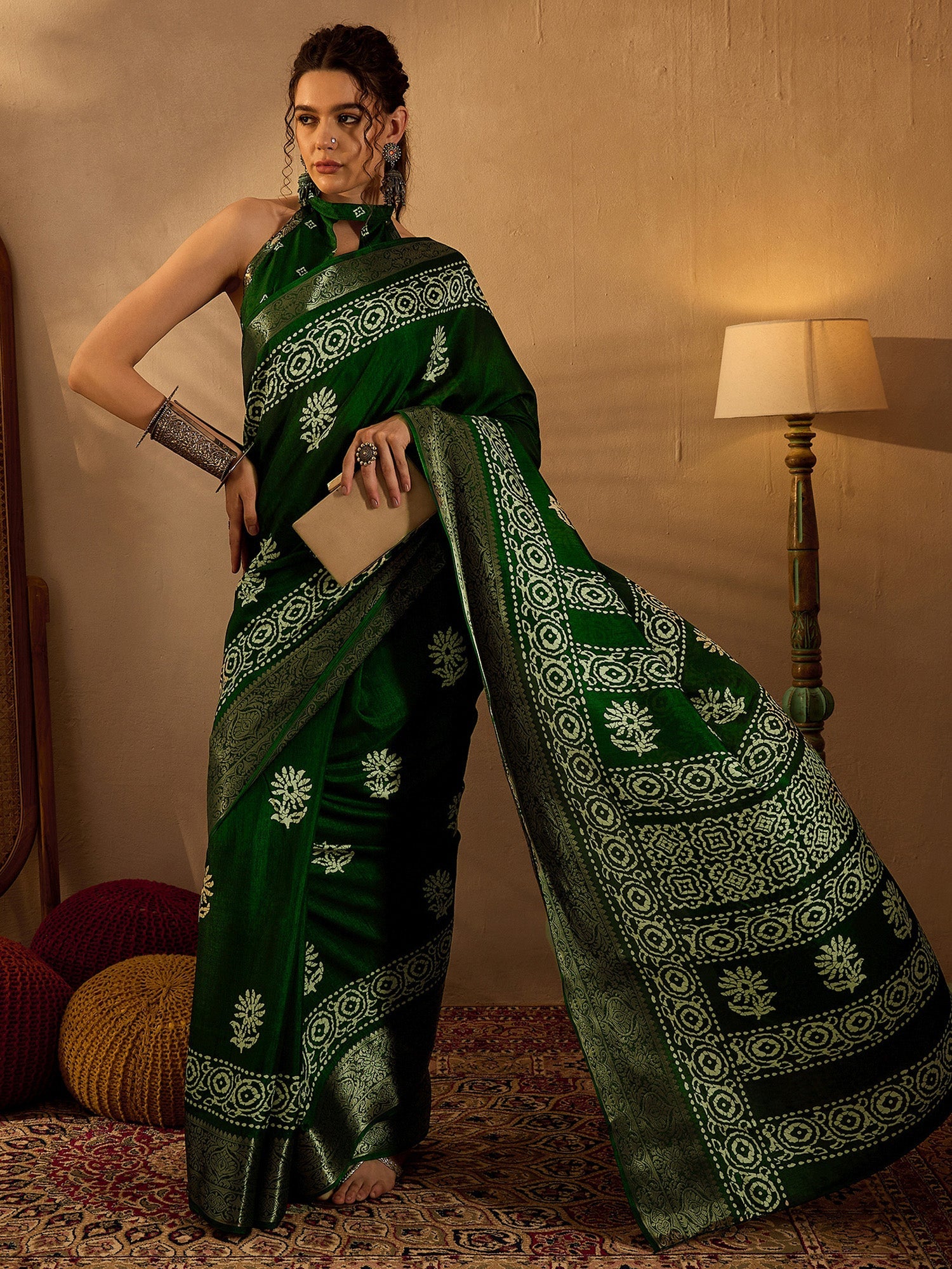 NOZ2TOZ Women's Silk Blend Green Printed Designer Saree With Blouse Piece - Distacart
